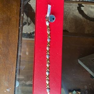 Never worn beautiful bracelet